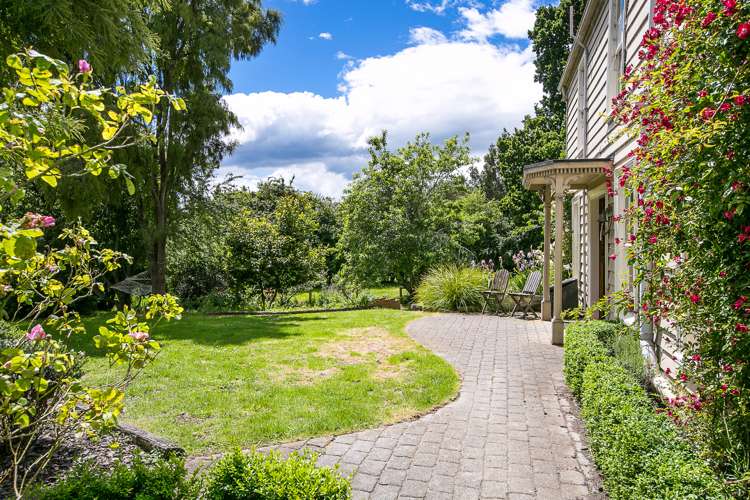 186 Main South Road East Taieri_18