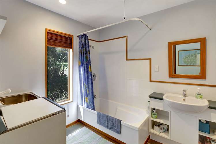 66 Lukes Road Little Akaloa_11