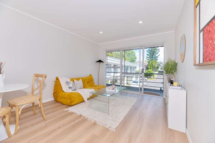 13/19A Verbena Road Birkdale_4