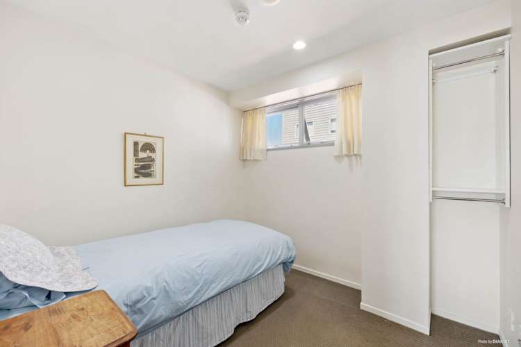 2F/1 Ophir Street Grey Lynn_8