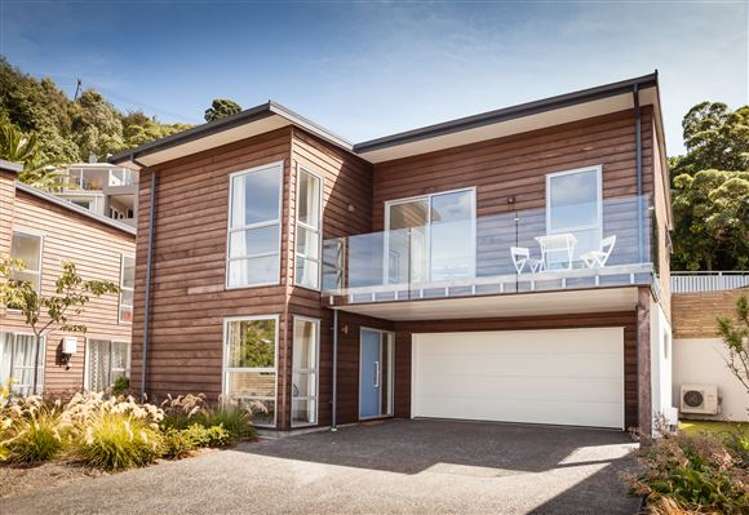 96 Awa Road Seatoun_1