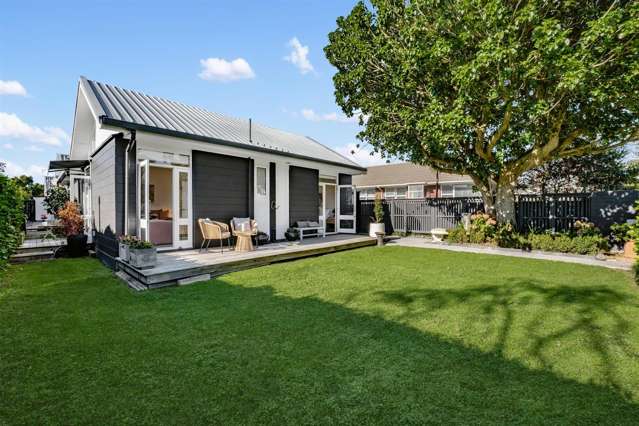 Prime Freehold One-Level Seaward Side
