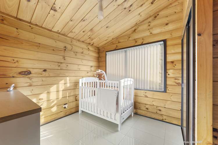 103 Akaroa Drive Maupuia_10