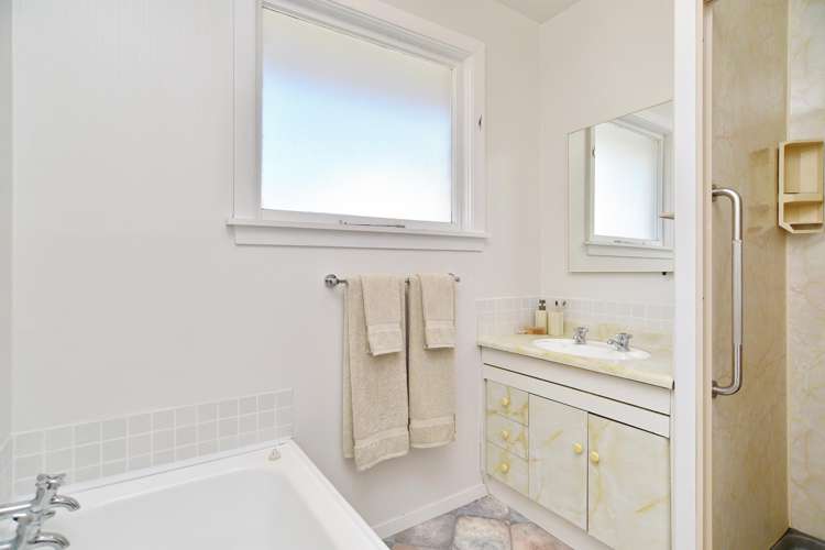 10 Todd Avenue Bishopdale_16