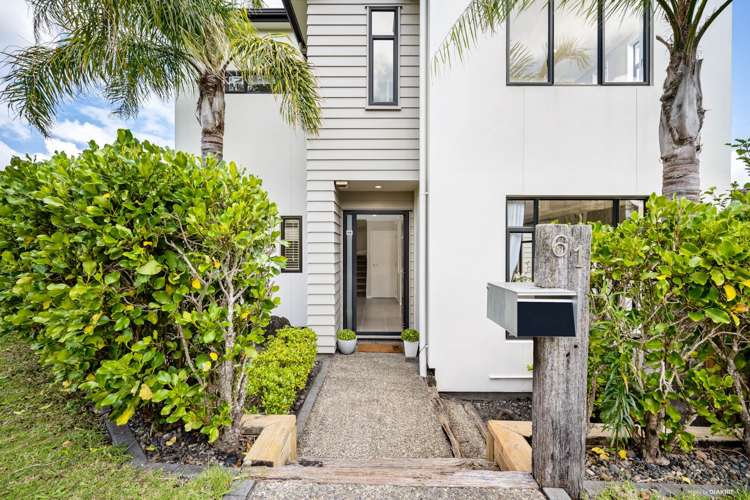 61 Coachman Drive Flat Bush_16