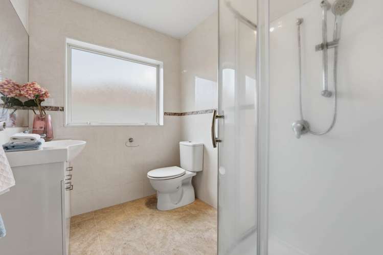 20 Savina Court Flat Bush_23