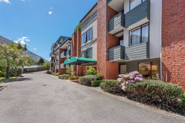 Unit 109/5 Coronation Drive Queenstown_2