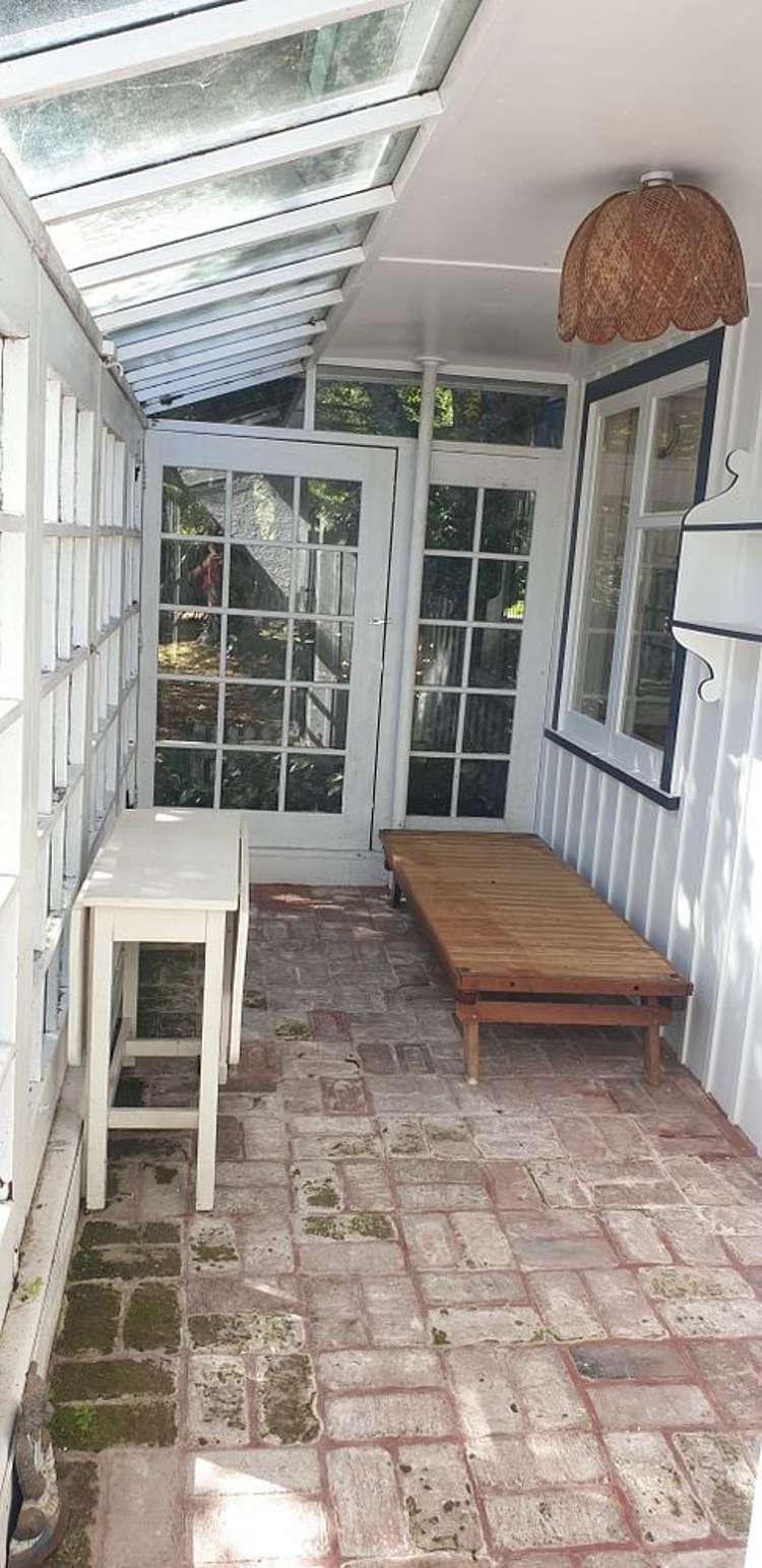 716 Main Road North Te Marua_15