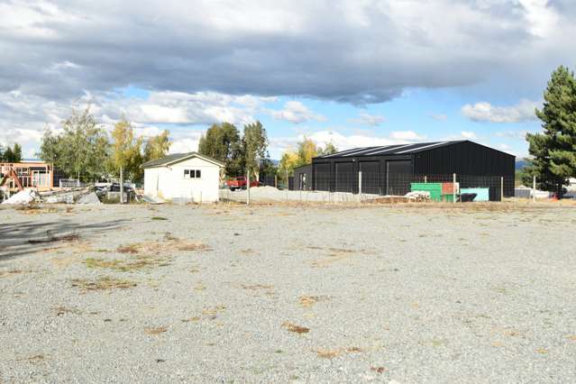 16 Hooker Crescent Twizel_3