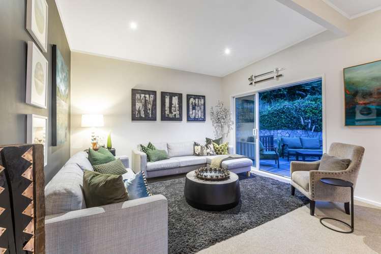 5 Lethenty Way Karori_34