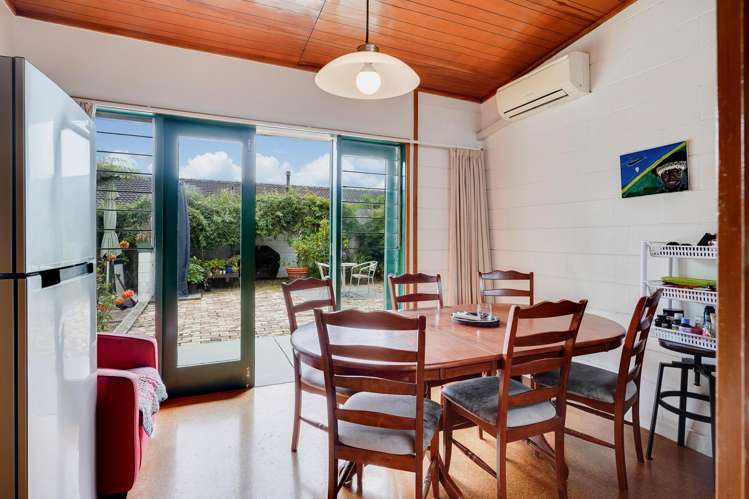 51 Kakanui Avenue Hillcrest_4