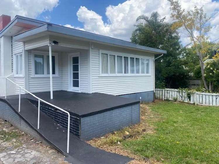 566 Weymouth Road Manurewa_1