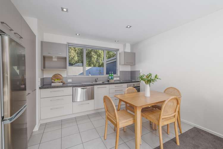 2/9 Marsden Street Heathcote Valley_7