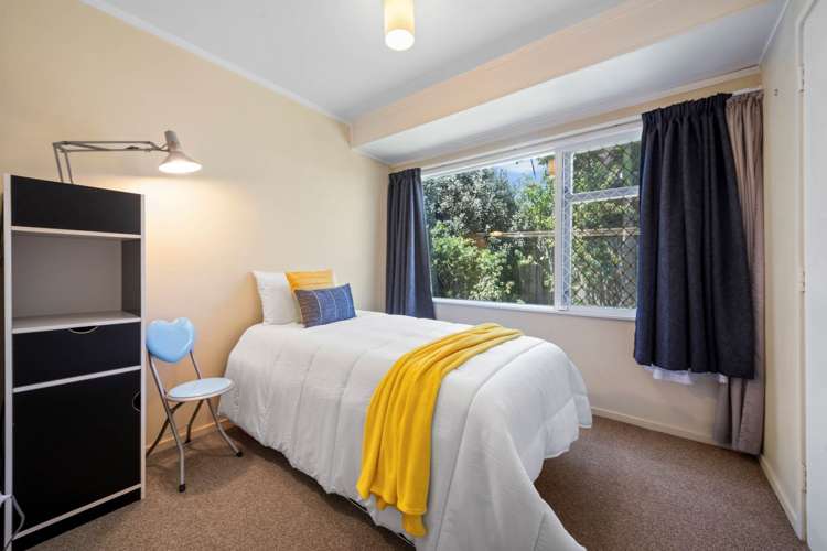 8 Andrea Place Sunnyhills_12