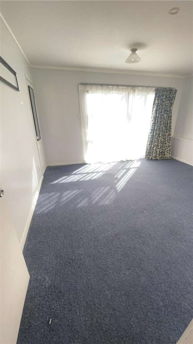 18 Commins Road 11614_8