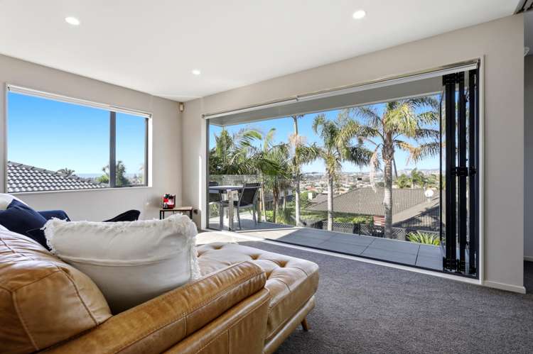 99 Grovenor Drive_5