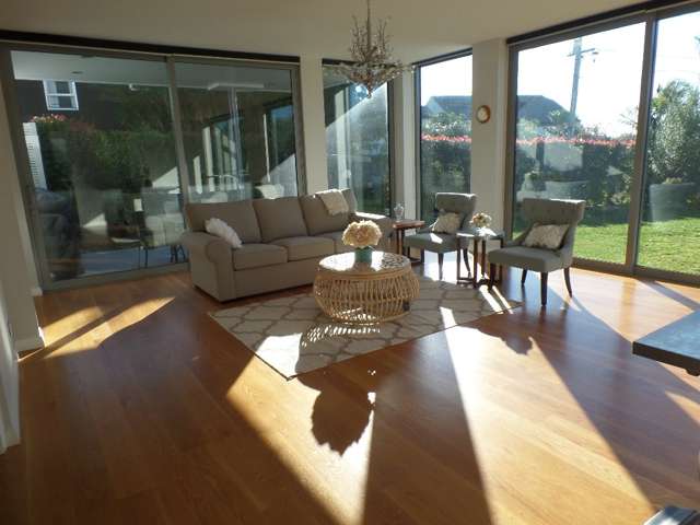 276 Lake Road Hauraki_1