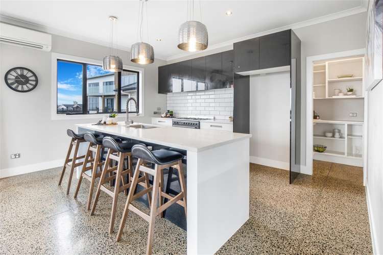 37 Sylvester Crescent Flagstaff_15