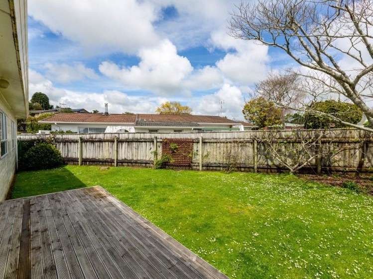 29 Wesley Avenue Frankleigh Park_27