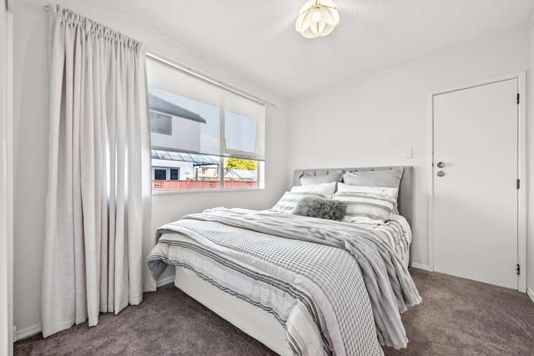 68 Pretoria Street Hutt Central_12