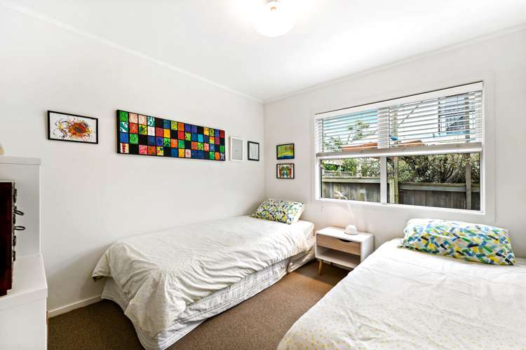 2/13 Patterson Street Sandringham_12