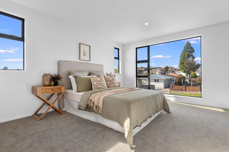 3A Upland Street Brookfield_12