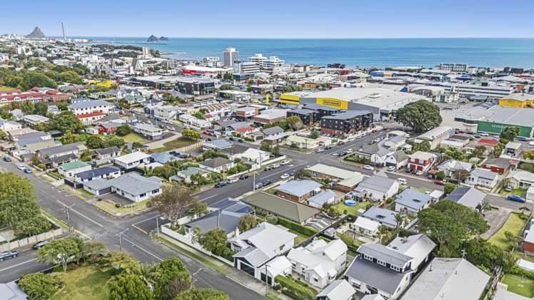 87 Pendarves Street New Plymouth_27
