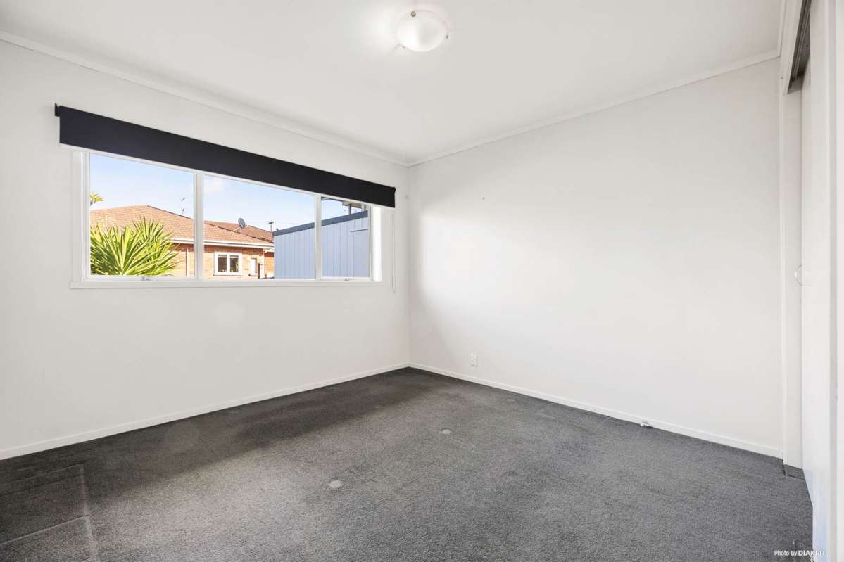 2/23 Tawa Road_2