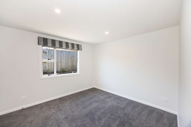 15 Monaco Grove Fitzherbert_13