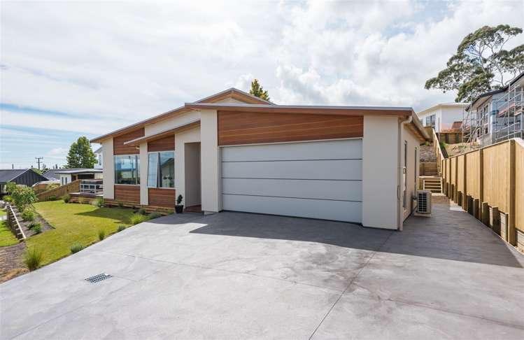 5 Andy Whiting Place Stoke_22