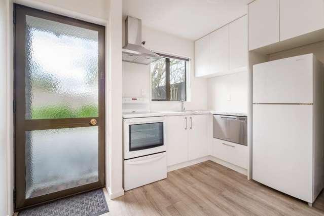 2/112a Poulson Street Addington_2