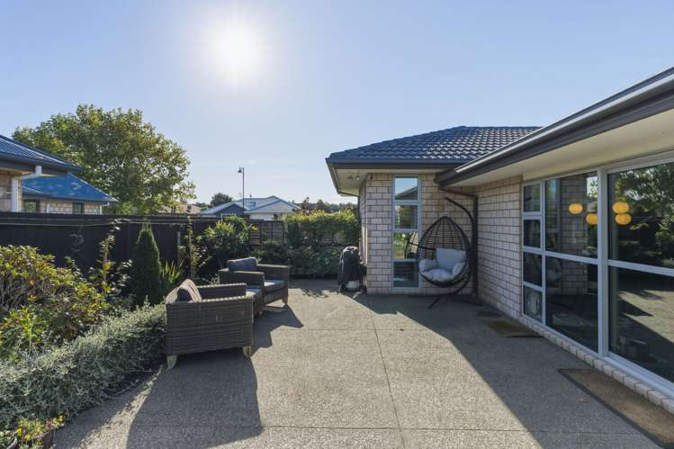 29 Pohutukawa Crescent Parklands_17