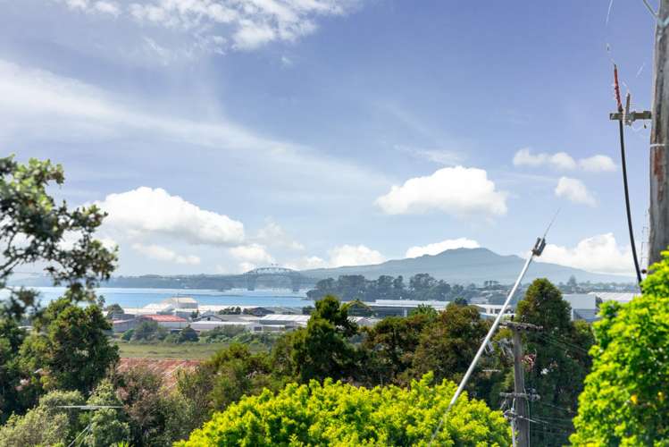 131 Mcleod Road Te Atatu South_3