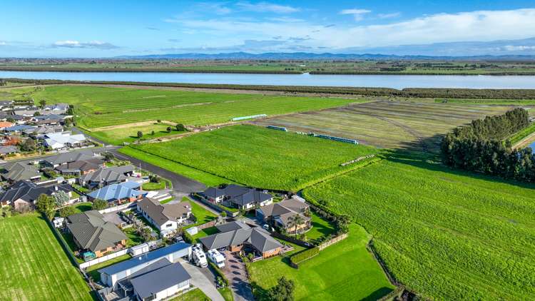 21 Crawford Drive Thames_23