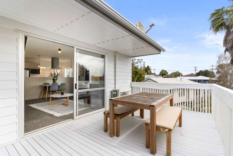 15b Aeroview Drive Beach Haven_12