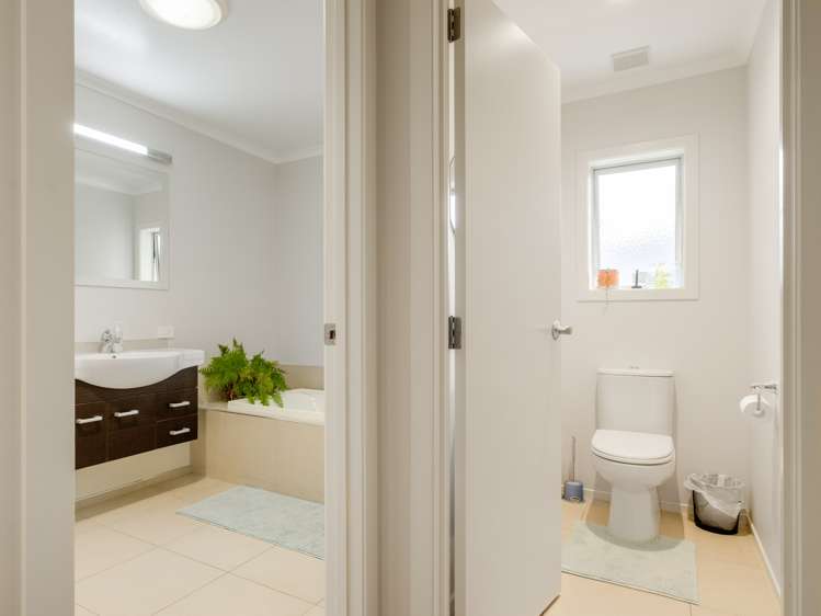 9 Sterling Park Lytton West_17