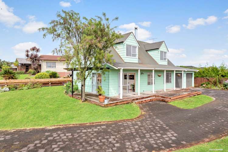 90 Racecourse Road Waiuku_18