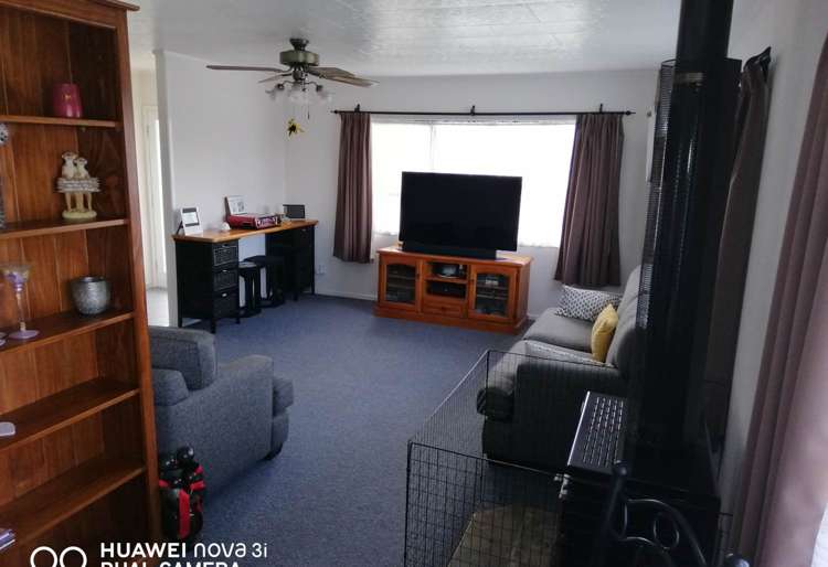 221 Mahia Road Wattle Downs_2