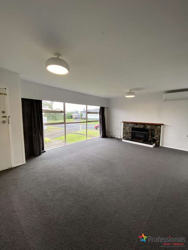 119 Edgewater Drive Pakuranga_2