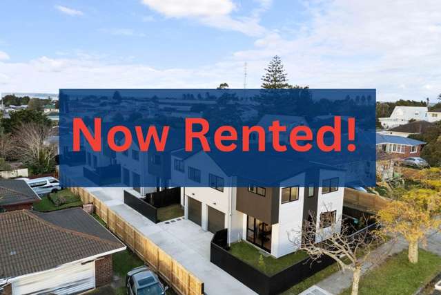 Modern, Near New End Townhouse - Sunny Low Mai...