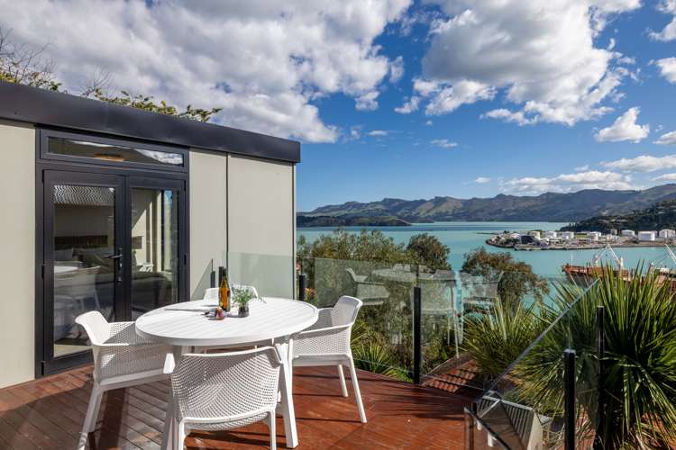 13 Reserve Terrace Lyttelton_25