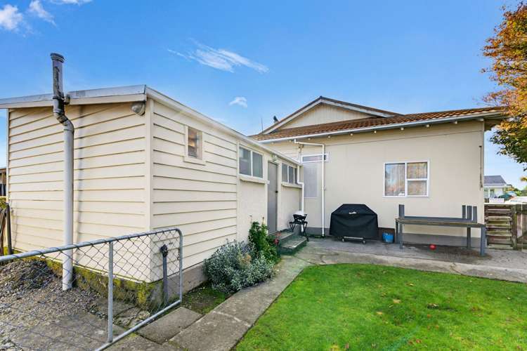 15 Burns Street Mataura_11