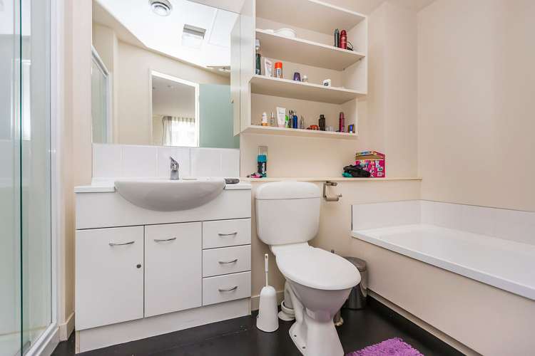 81/156 Willis Street Te Aro_11