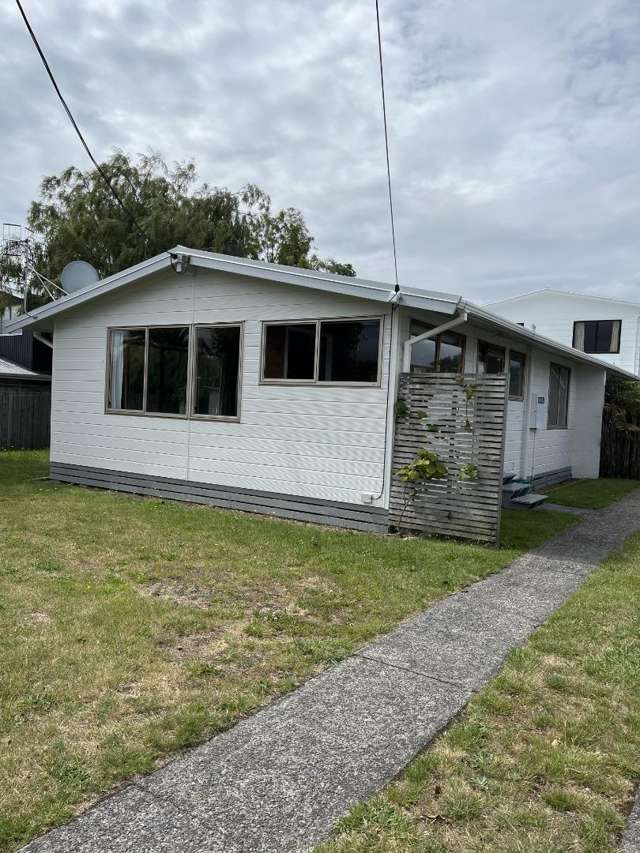 Charming 2-Bedroom Home in Prime Location