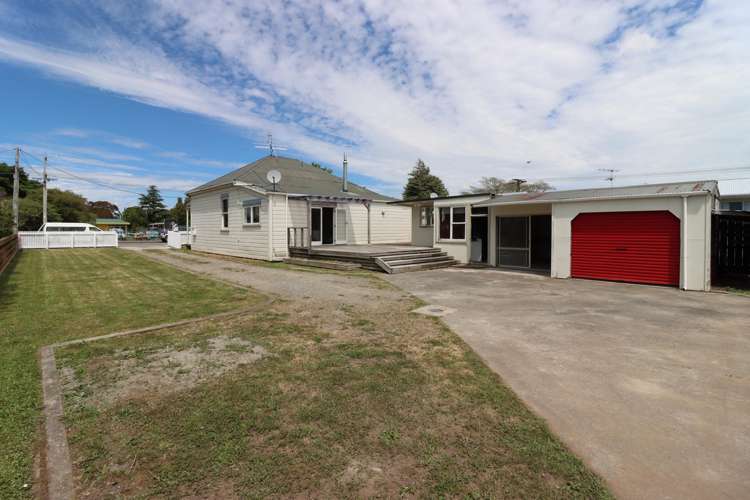 276 High Street South Carterton_14