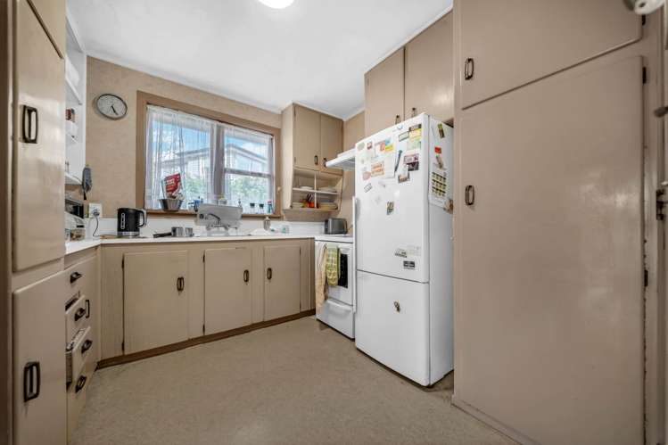 36 Boyce Avenue Mt Roskill_6