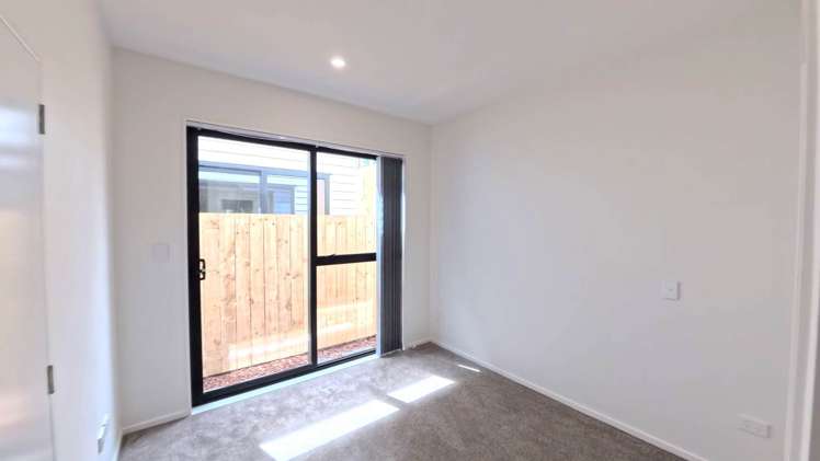 A/4 Goad Crescent Hillsborough_3