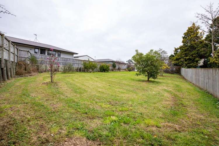 39 Springfield Crescent Enderley_16