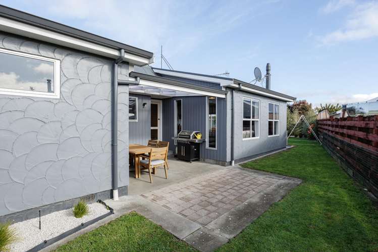 4 Robinson Crescent Tamatea_12