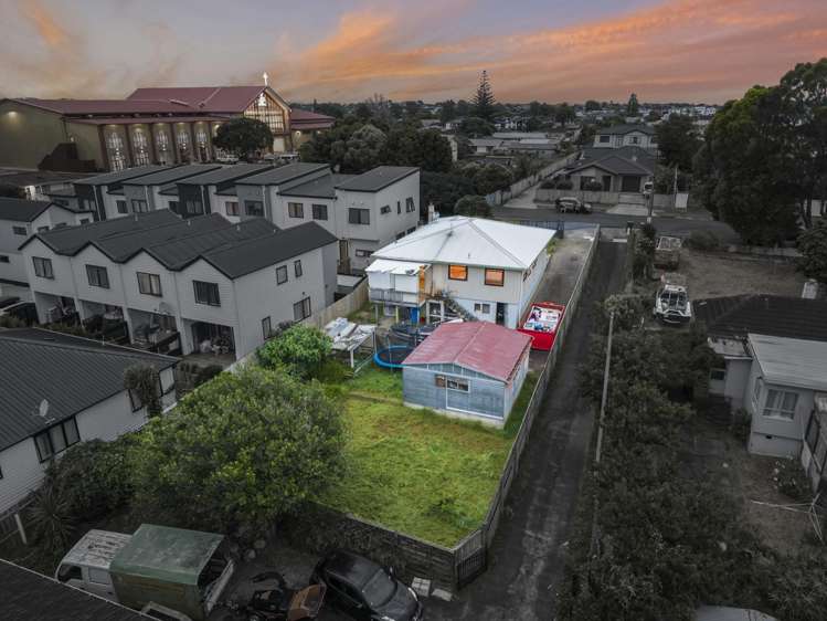 8 View Road Mangere_20